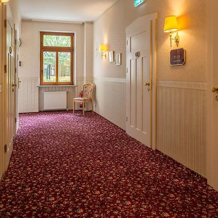 Hotel Schwarzer Adler Tangermünde Zewnętrze zdjęcie