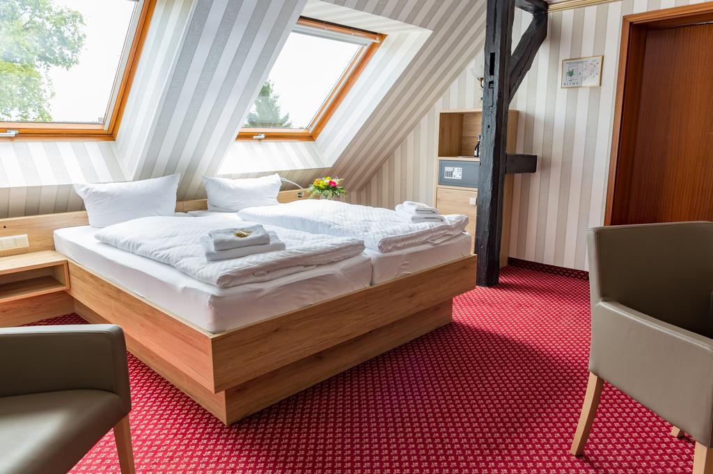 Hotel Schwarzer Adler Tangermünde Zewnętrze zdjęcie