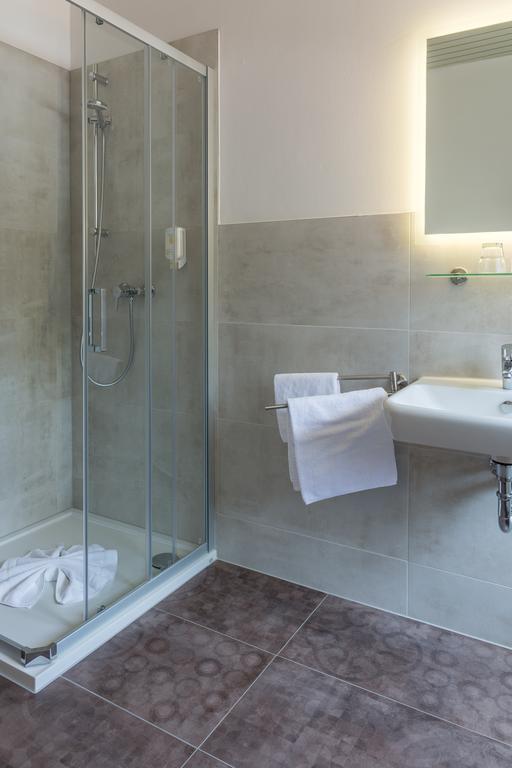 Hotel Schwarzer Adler Tangermünde Zewnętrze zdjęcie