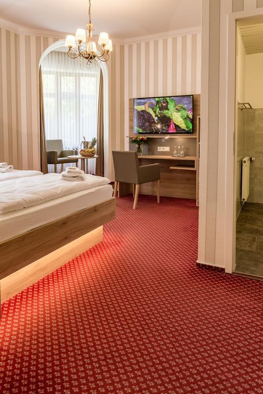 Hotel Schwarzer Adler Tangermünde Zewnętrze zdjęcie
